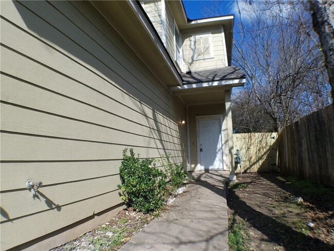 Building Photo - 5510 Prock Ln