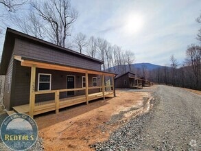 Building Photo - 232 Oliver Ln