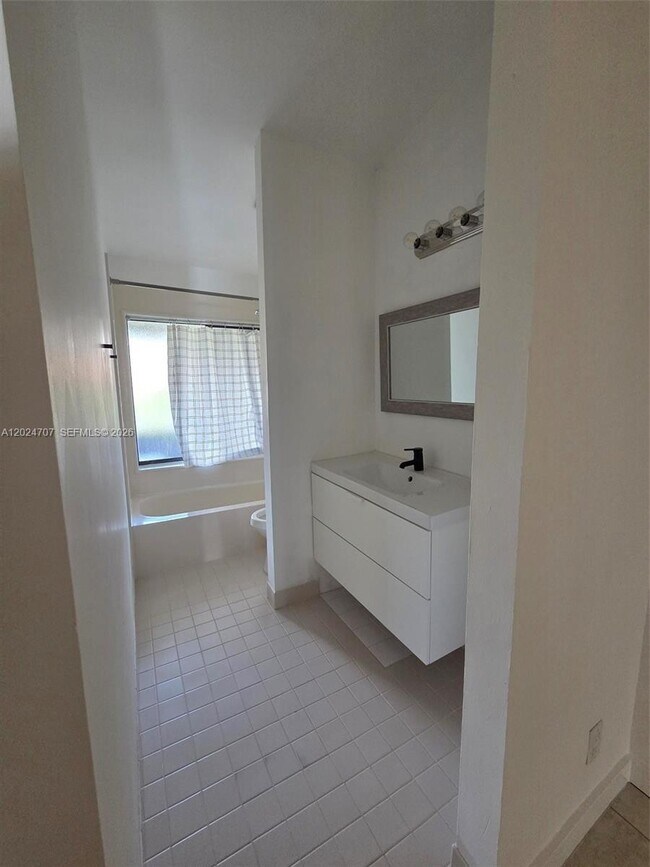 Foto del edificio - 3686 NW 83rd Ln