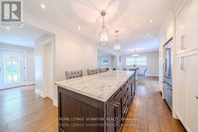 Photo du bâtiment - 41 Mayo Dr