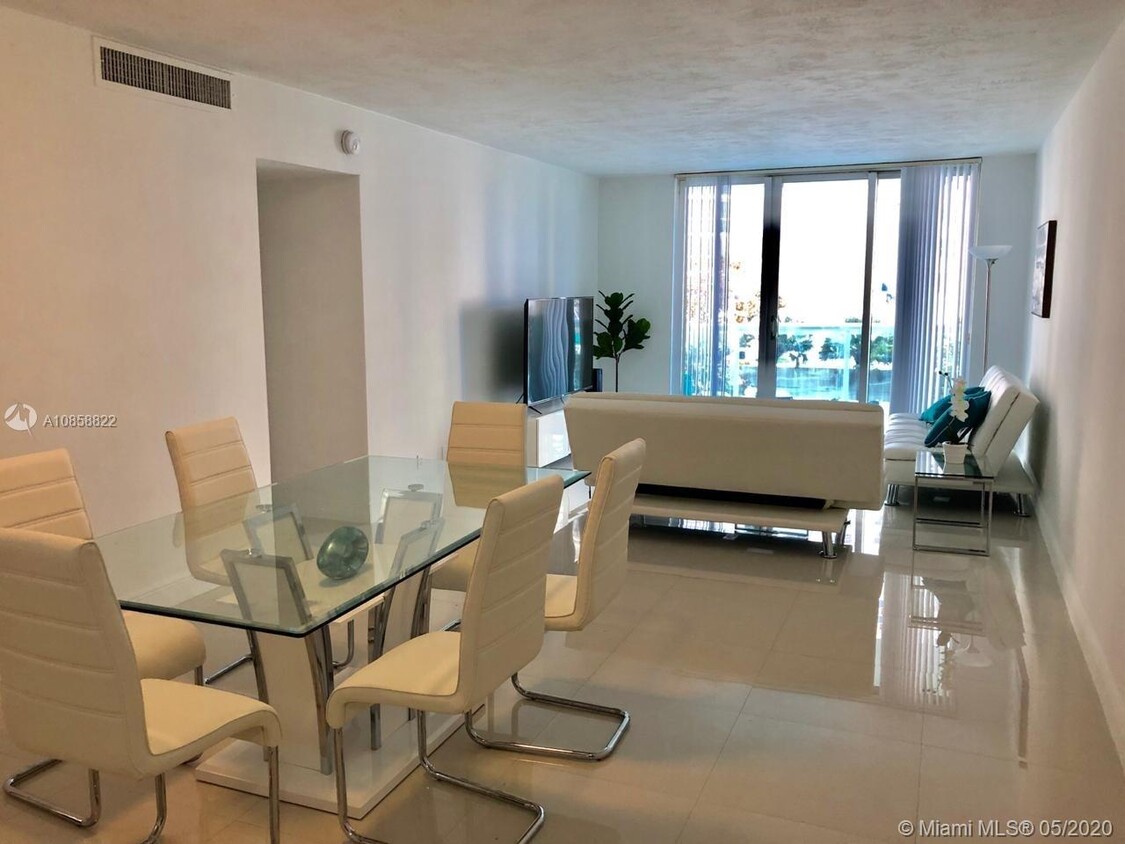 Primary Photo - 3801 S Ocean Dr