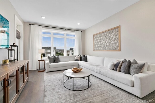 Building Photo - 990 Corporate Dr