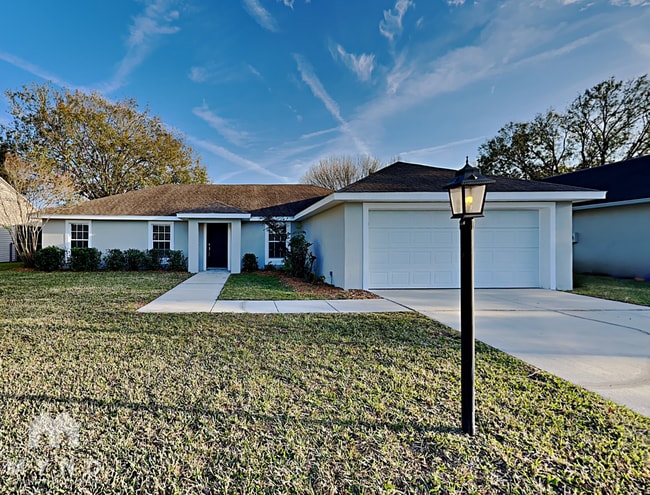 Building Photo - 3189 Thoroughbred Loop N