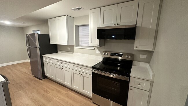 Foto del edificio - 1429 N Fairfield Ave