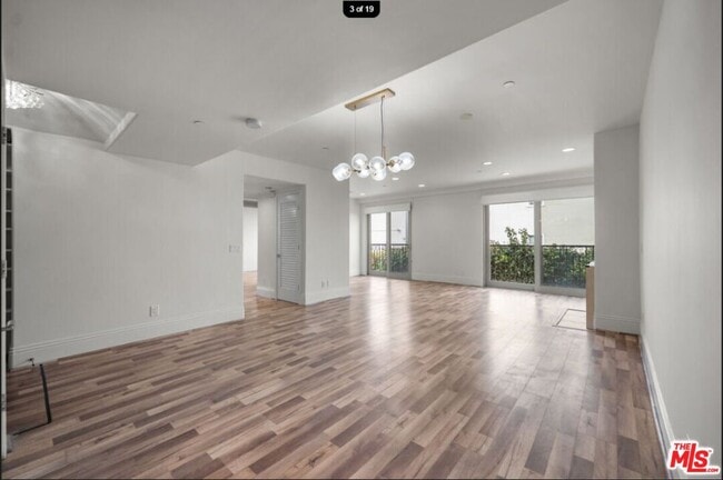 Foto del edificio - 147 N Berendo St