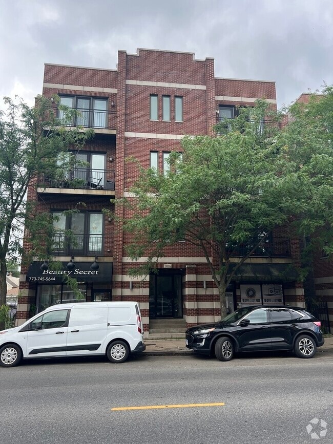 Building Photo - 3016 N Harlem Ave