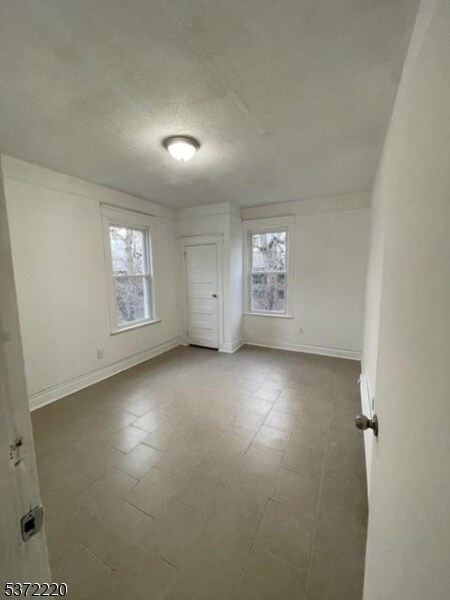Foto del edificio - 205 N Clinton St