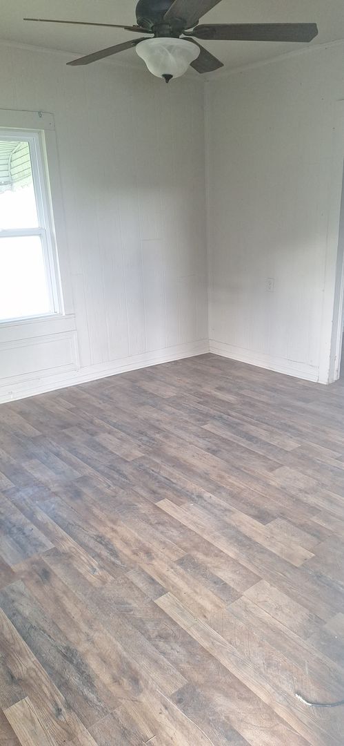 Foto del edificio - 3619 N 50th St