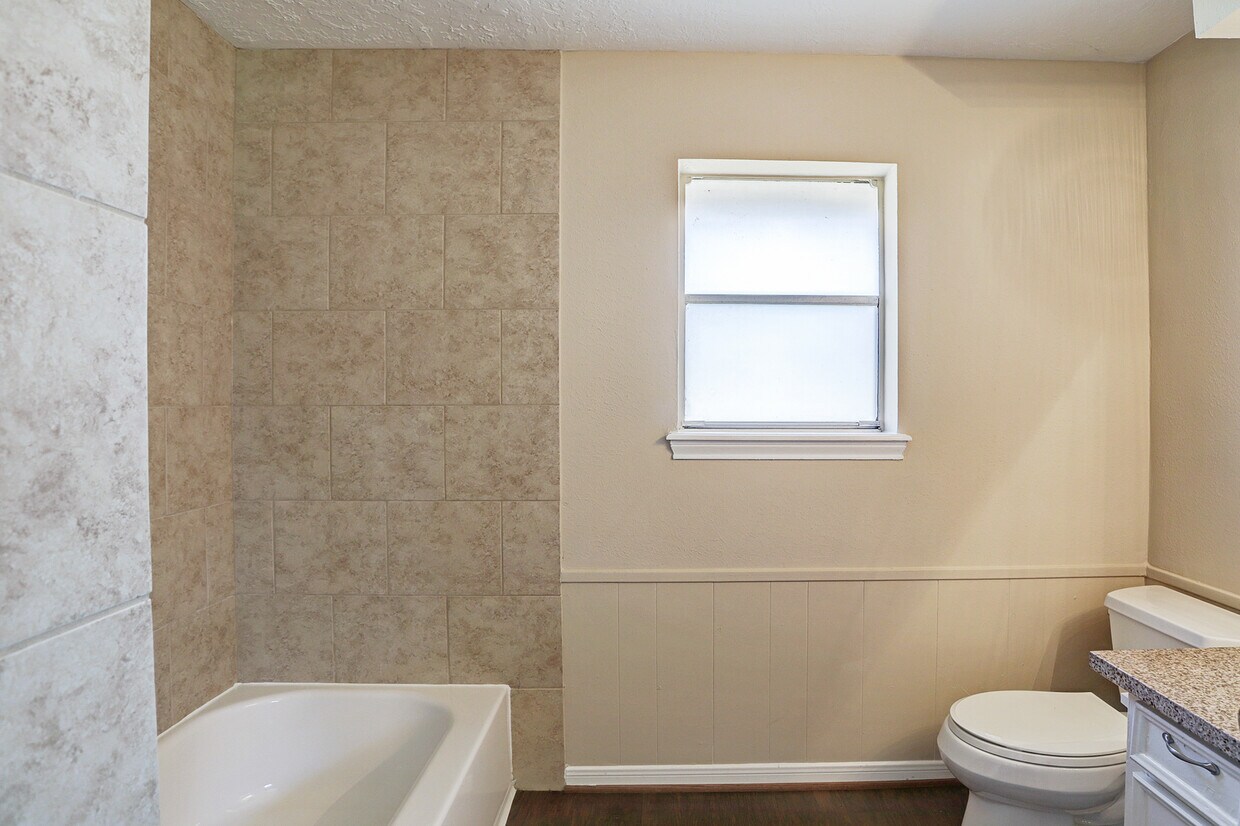 Primary Photo - 14403 Roundstone Ln