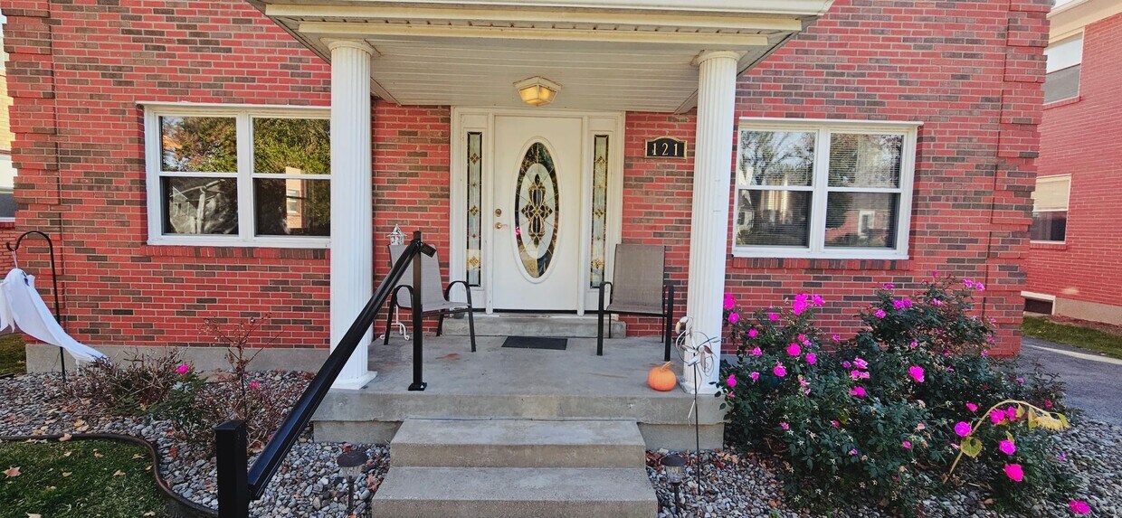 Foto principal - 121 McArthur Dr