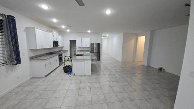 Foto del edificio - 1578 S 224th Ln