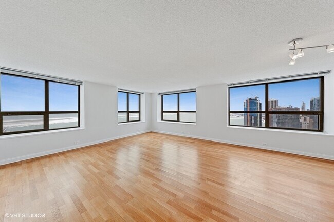 Foto del edificio - 474 N Lake Shore Dr