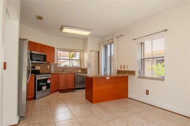 Foto del edificio - 170 NW 207th Way