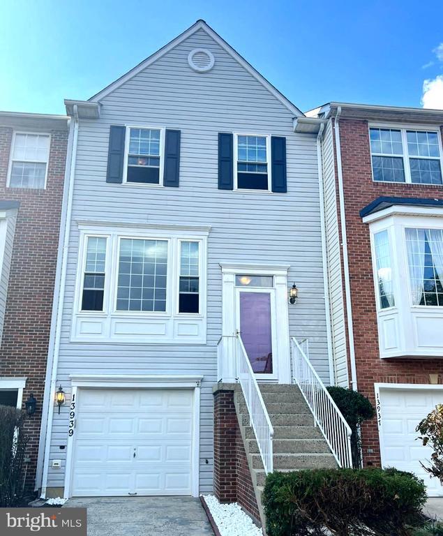 Primary Photo - 13939 Bailiwick Terrace