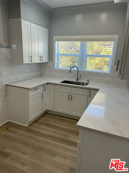 Foto del edificio - 2830 W 3rd St