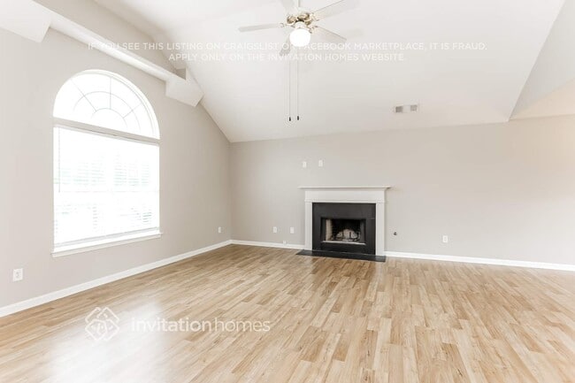 Foto del edificio - 4950 Bridle Point Pkwy