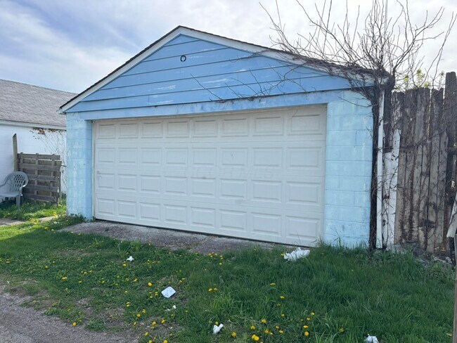 Foto del edificio - 490 Helen St