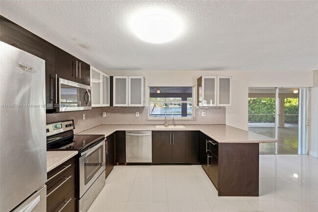 Foto del edificio - 8881 NW 189th Terrace