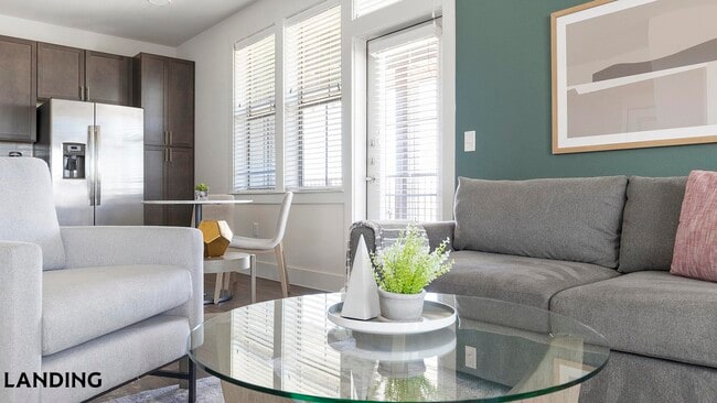 Building Photo - 20915 Wilderness Oak