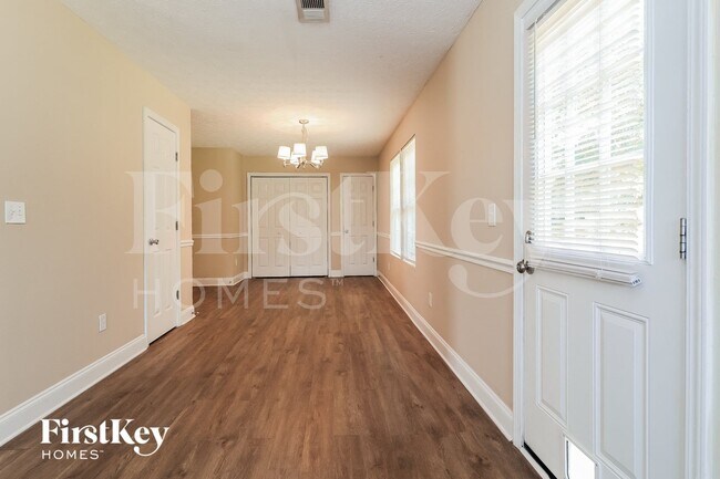 Building Photo - 124 Swafford Dr