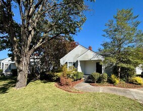 Building Photo - 2713 Hastings Rd SW