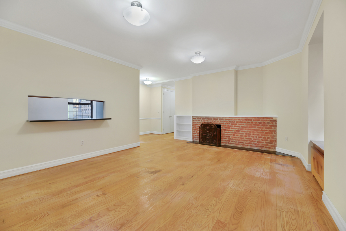 Foto principal - 32 E 31st St