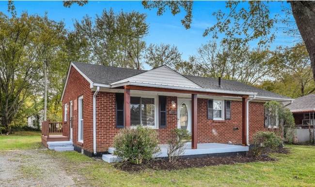 Building Photo - 168 Dorris Ave