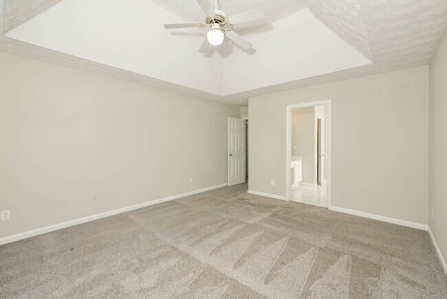 Foto del edificio - 291 Lakeview Pl