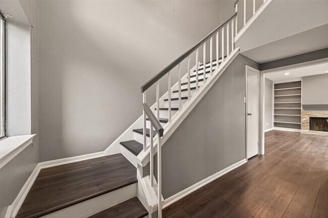 Foto del edificio - 7447 Cambridge St
