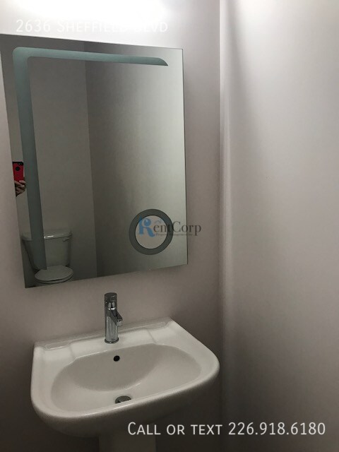 Photo du bâtiment - 2636 Sheffield Blvd