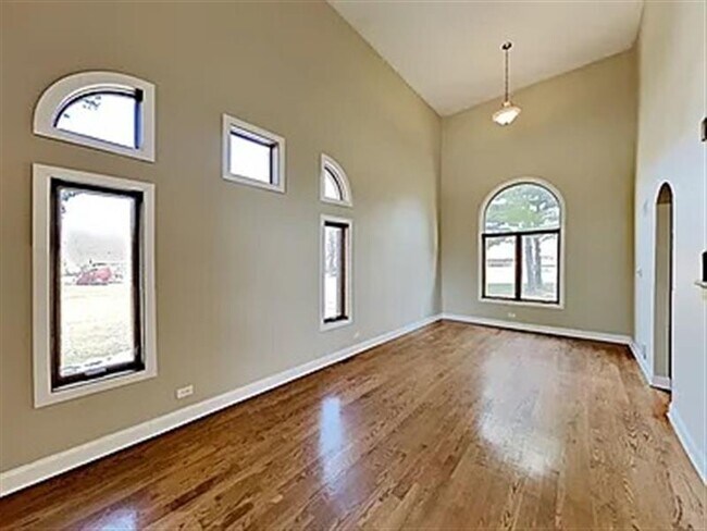 Building Photo - authentic hardwood flooring