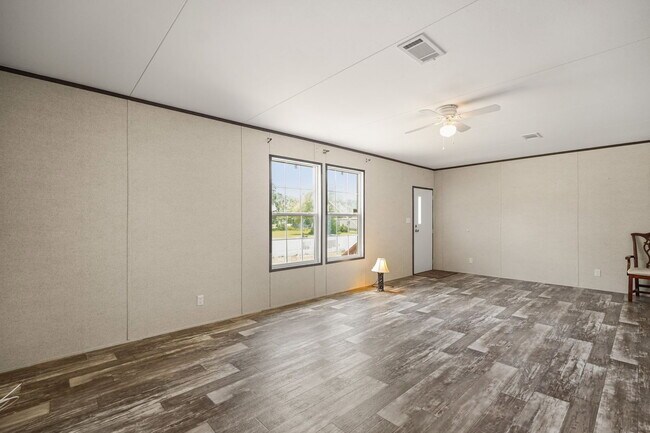 Foto del edificio - 618 1st St