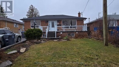 Building Photo - 8 McCulla Ave