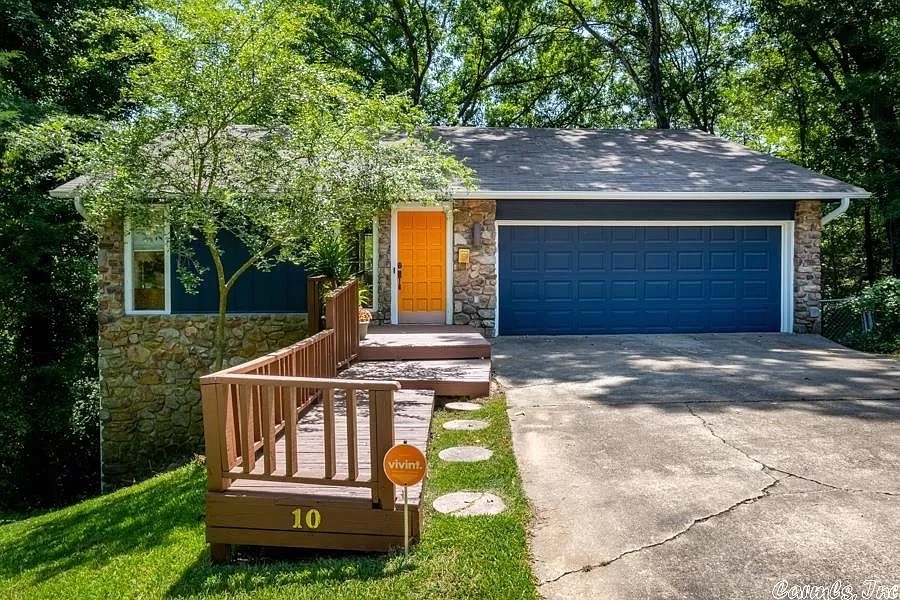 Foto principal - 10 Brookridge Cv