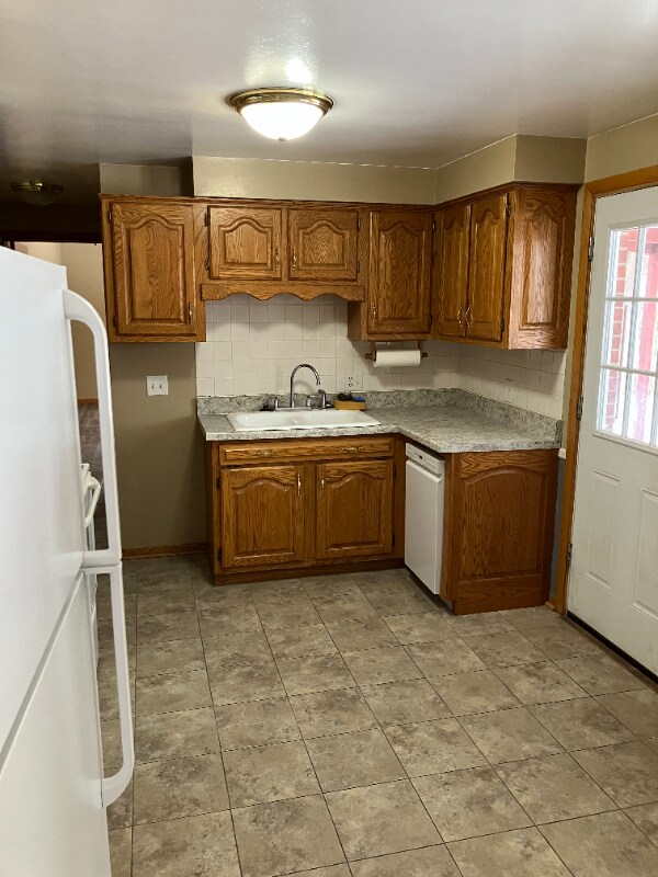 Building Photo - 1275 Kellogg St