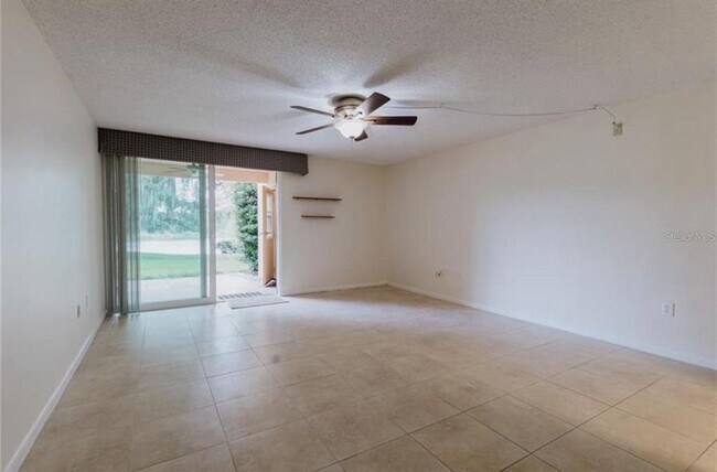 Foto del edificio - 510 Cranes Way