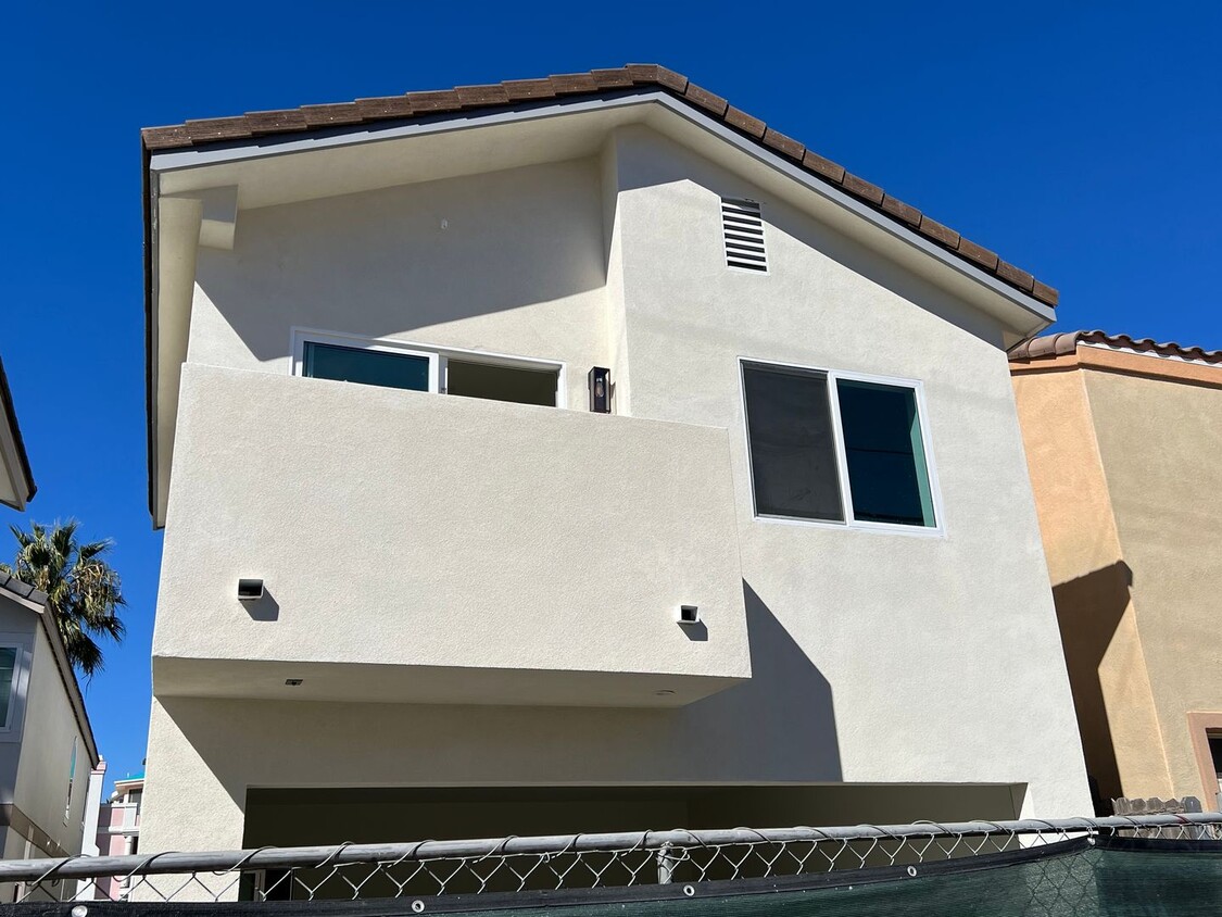 Foto principal - 204 18th St