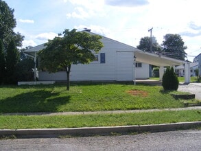 Building Photo - 17 Graceful Ln