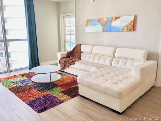 Building Photo - 3801 S Ocean Dr