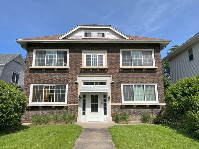 Building Photo - 2523 N Brady St