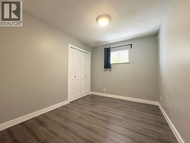 Photo du bâtiment - Basement-7210 FRANCES STREET