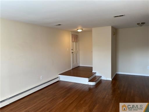 Foto del edificio - 323 Gill Ln