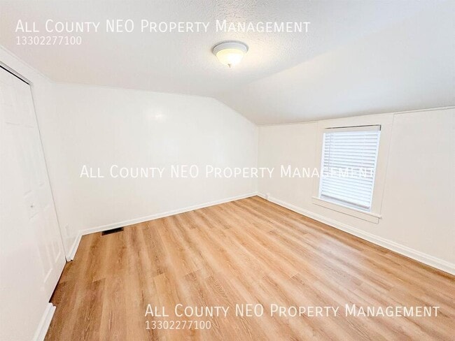 Foto del edificio - 623 South Meridian-