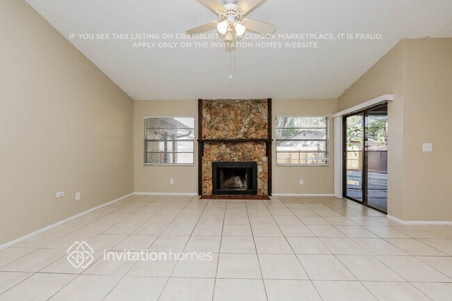 Foto del edificio - 2126 Little Brook Ln