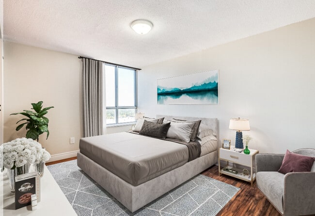 Building Photo - 75 Charolais Boulevard