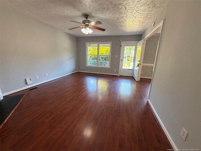 Building Photo - 5190 Shoveler Ct