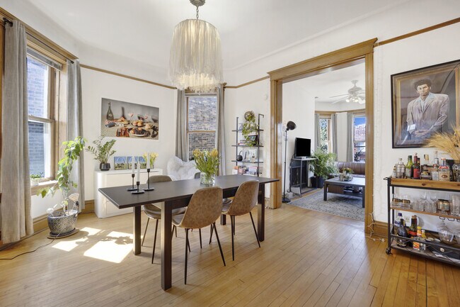 Foto del edificio - 3132 N Clifton Ave