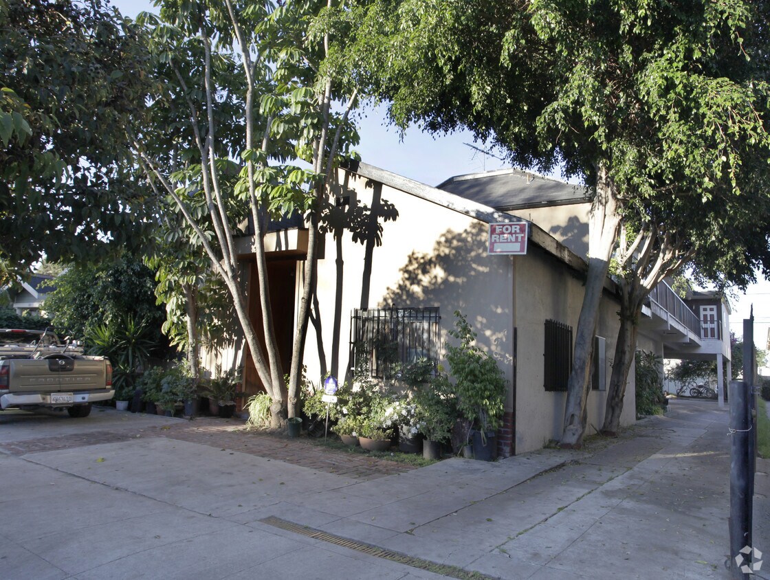 Foto principal - 1007 Wilcox Ave