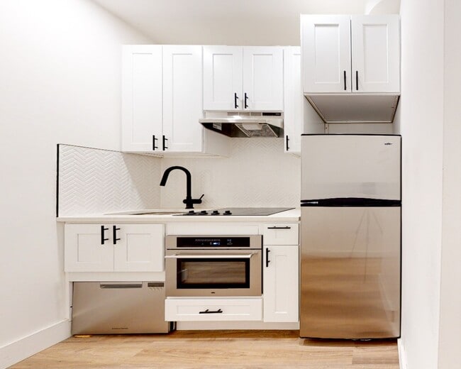 Photo - Broadway Apartment