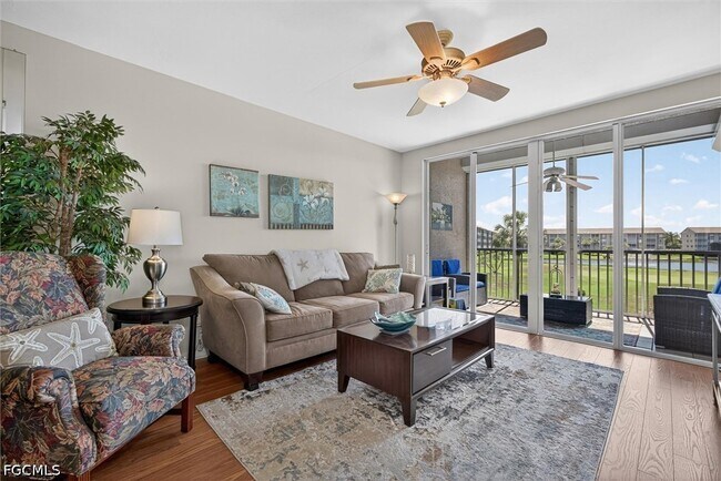 Foto del edificio - 14751 Hole in 1 Cir